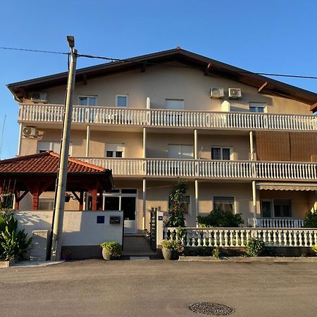 Apartmani Italo Weißenburg Exterior foto
