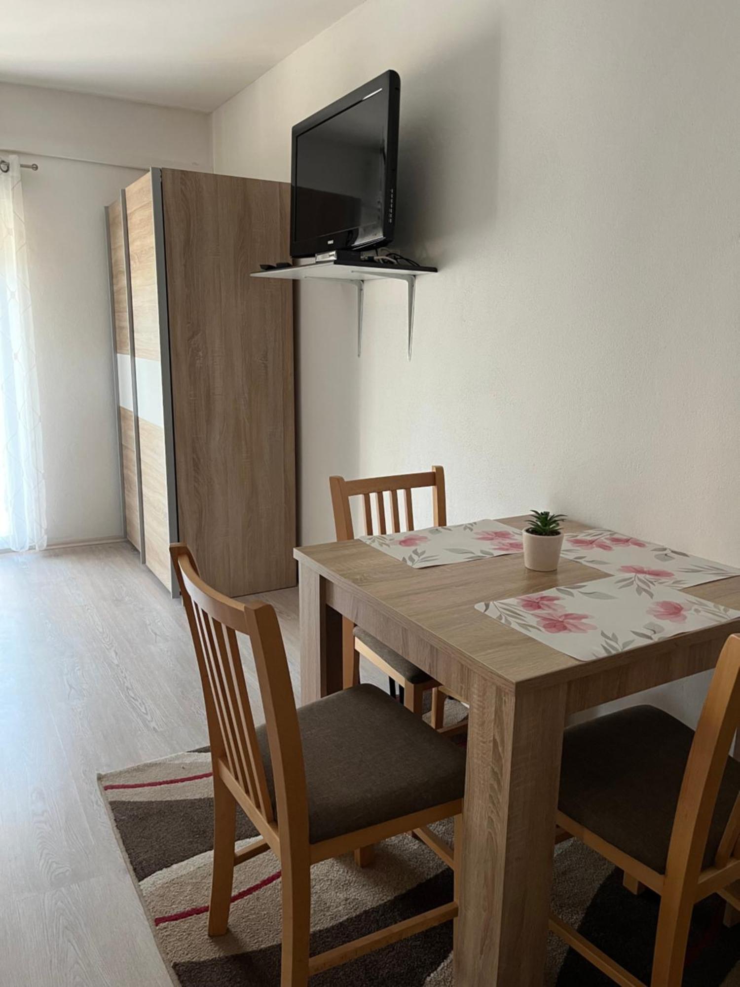 Apartmani Italo Weißenburg Exterior foto